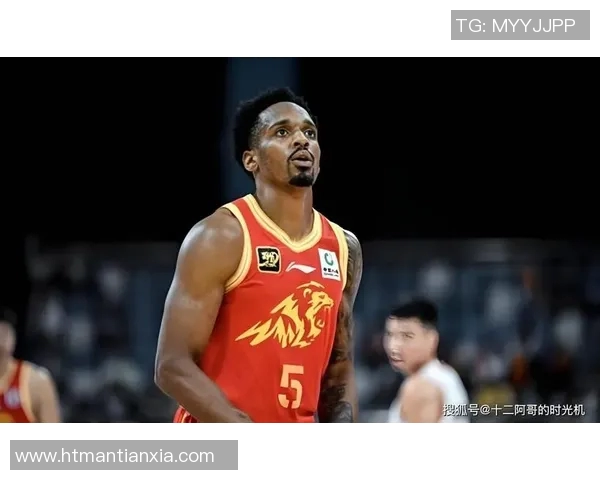 巴士外援巴里-布朗连续10场得分突破20+，CBA掀起外援风暴