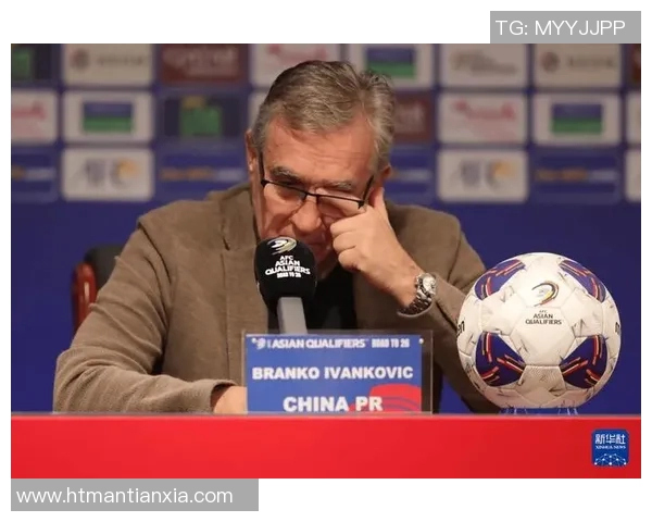 巴西男足主教练确认参加2022年世界杯预选赛，球迷高呼支持！