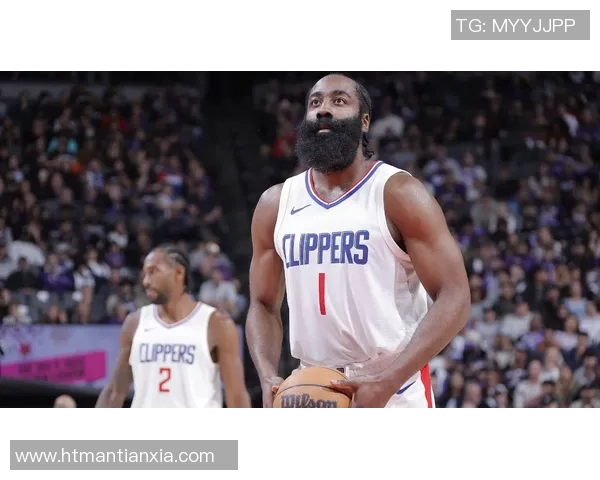 火箭队盼重回巅峰，哈登期待再冲击得分王