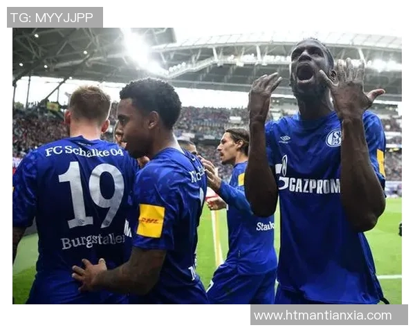 沙尔克04主场遭遇惨败，霍芬海姆大胜对手展现绝对实力