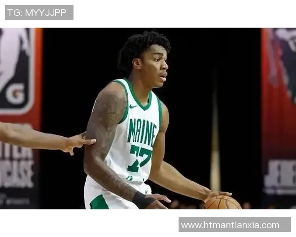 凯尔特人公布球队新战术,强调内线多点开花,削弱对手外线攻击 凯尔特人公布球队新战术,强调内线多点开花,削弱对手外线攻击